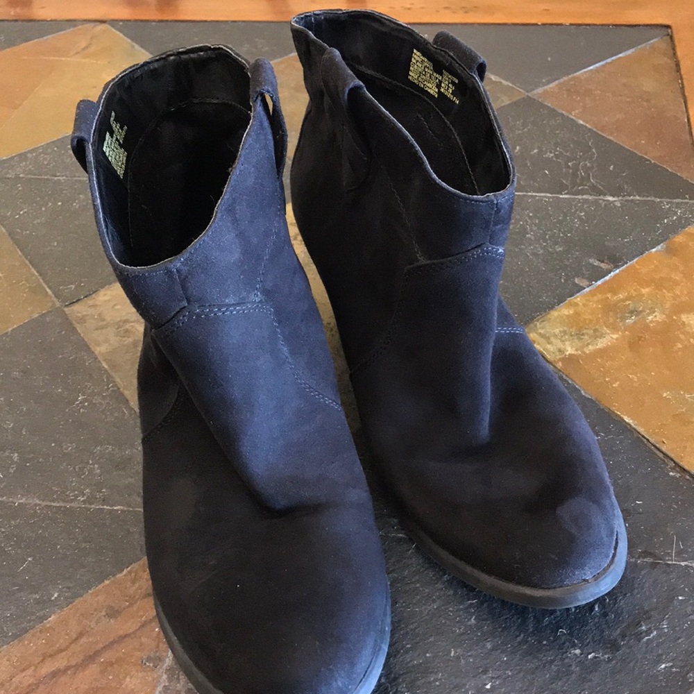 Nice Ankle Heeled Boots